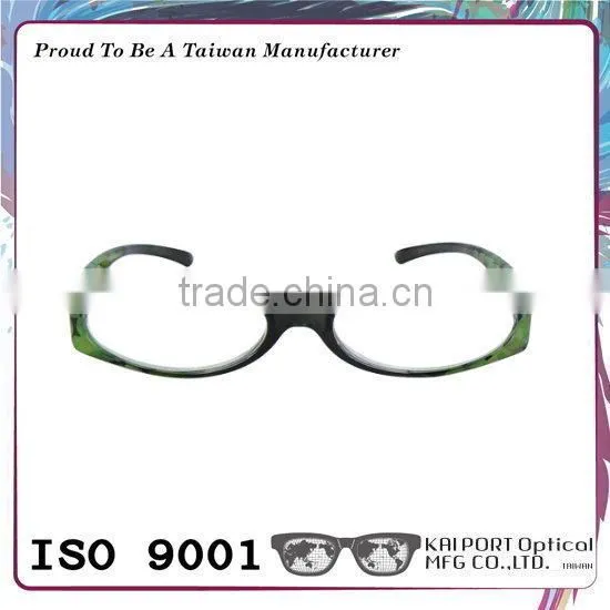 Gradient Color and Pattern With Shiny Coating Plastic Glasses photo-5