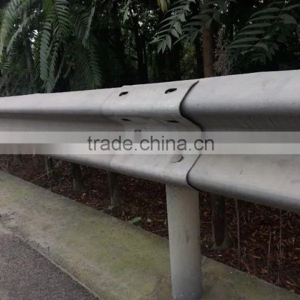 Highway Guardrail Beam Shape (ISO Certificate),anti-collision Guardrail for Sale photo-3