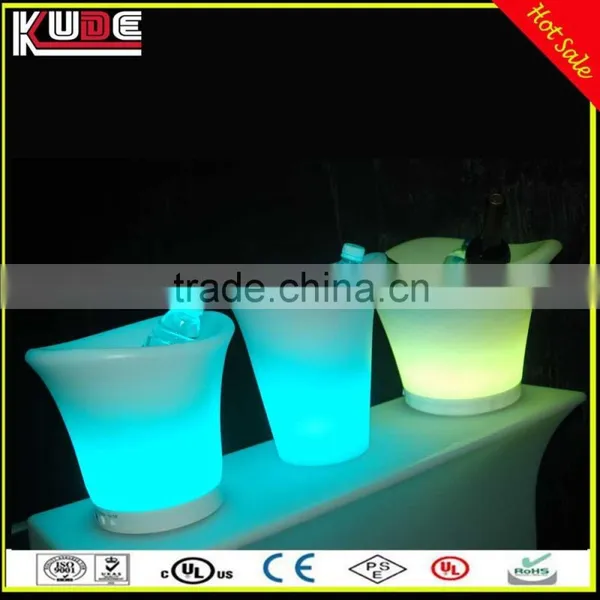 China Manufactuer Illuminated Plastic Multi Color Led Ice Bucket for Wine photo-6