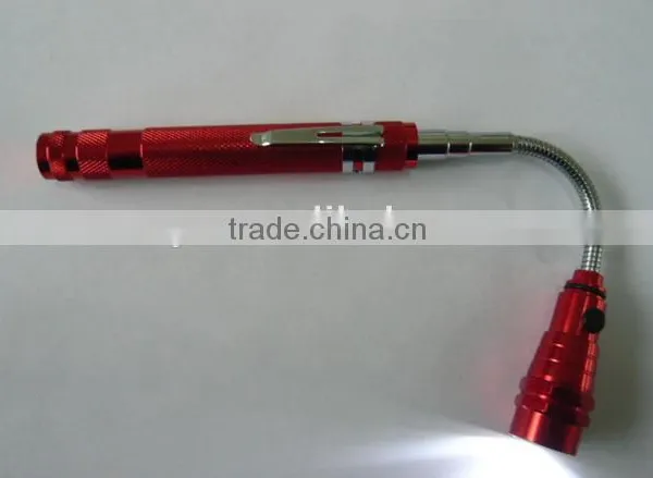 LED Flashlight With Telescopic Magnetic Pick-up Tool photo-3