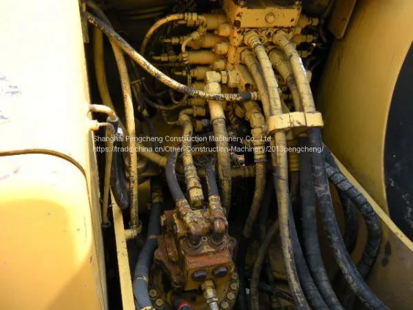 Used Komatsu PC100-6 Excavator photo-3