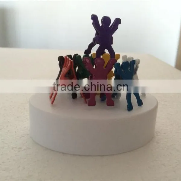Colourful Humanoid Clip Magnetic Sculpture photo-2