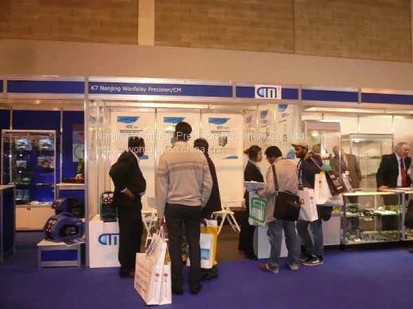 Cm2000 Air Conditioning Refrigerant Recovery Machine photo-5