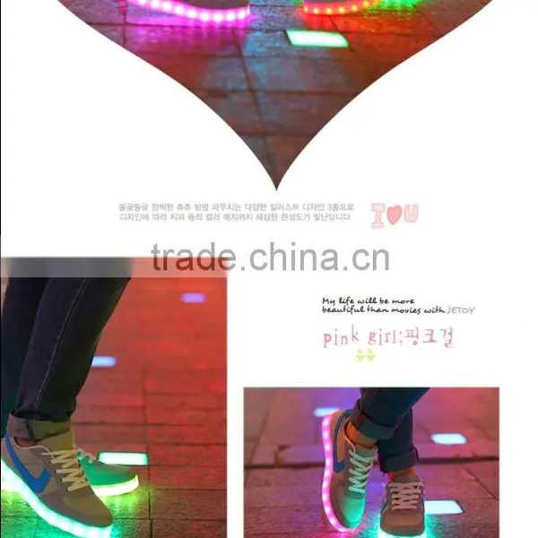 2016 New Style Led Light up Kids Shoes photo-4