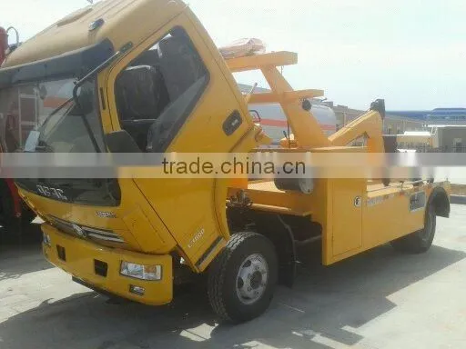 Dongfeng 4x2 4t Road Wrecker Towing Truck