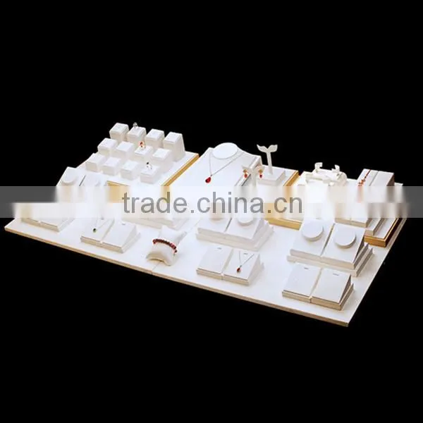 High End Cusotmized Design Luxury Jewelry Displays Set photo-2