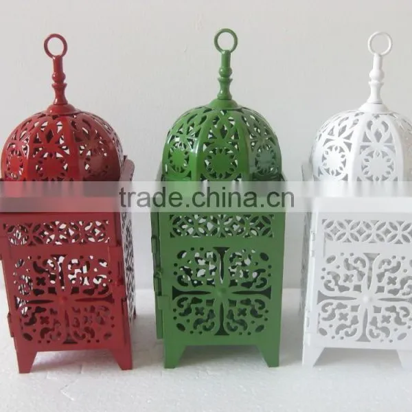 Indoor Outdoor Garden /Decorative Classic Metal Candle Lantern Candy Can be Held in photo-3