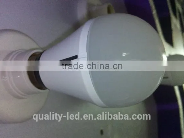 CE,ROHS,FCC Remote Wifi Control Rgbw Bulbs E27 photo-2