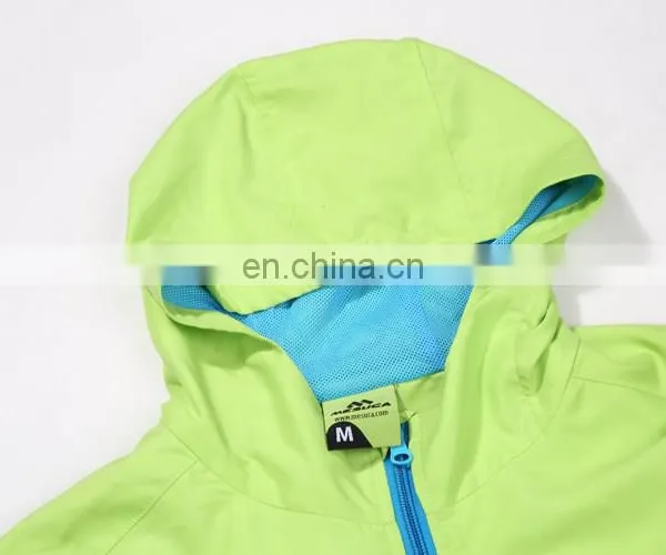 2017 Hot Sale Fashion Waterproof Breathable Rain Jacket photo-4