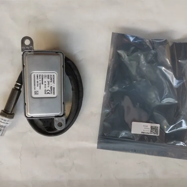 Other Performance Parts High Standard Chinese Bus Parts Electrical Accessories 2894940 Bus Nitrogen Oxygen Sensor photo-2