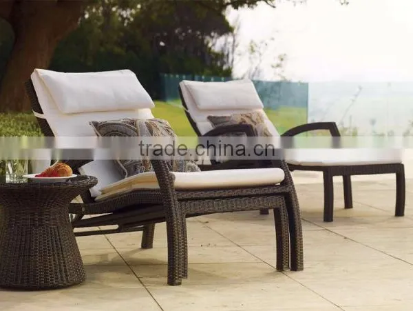 Extra Large Portable Light Weight Tommy Bahama Chair photo-5