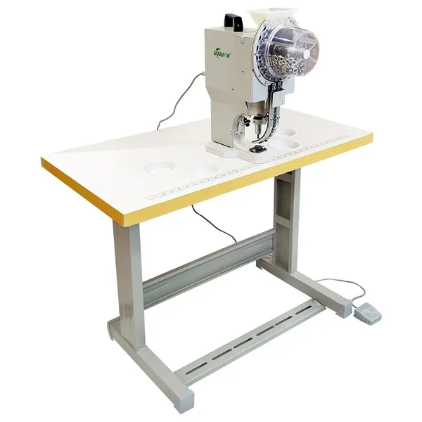 Pneumatic Eyelet Punching Machine for PVC Tarpaulin and Flex Banner Made in China photo-5