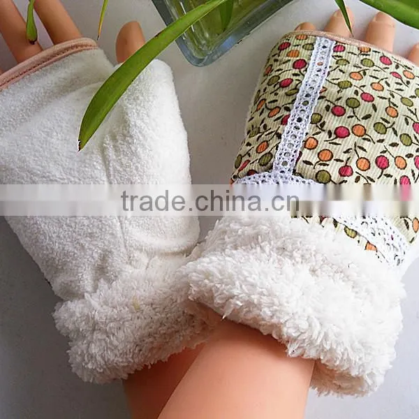Ladies Fashion Fingless Winter Gloves photo-2