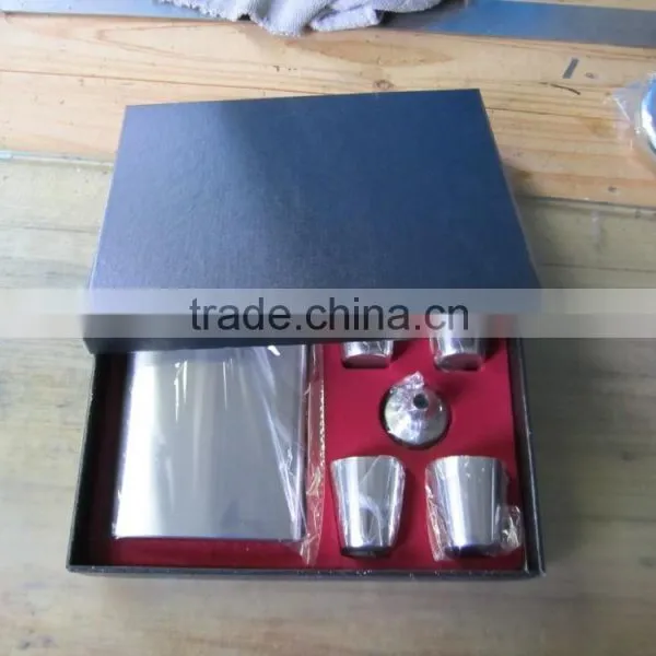 8oz Sanding Hip Flask With Small Funnel and 4pcs Cup in Gift Paper Box photo-3