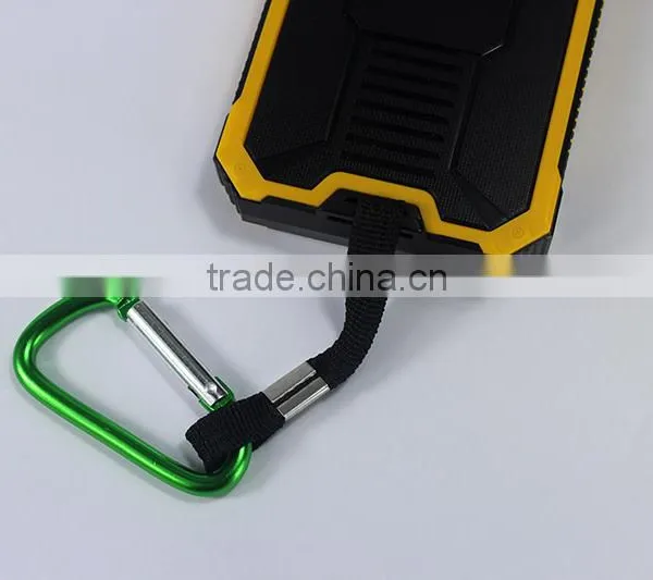 Hot Sale Waterproof Cheap Solar Mobile Phone Charger 12000mah photo-5