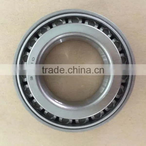 Bearing 30210 Taper Roller Bearing in Stock photo-2