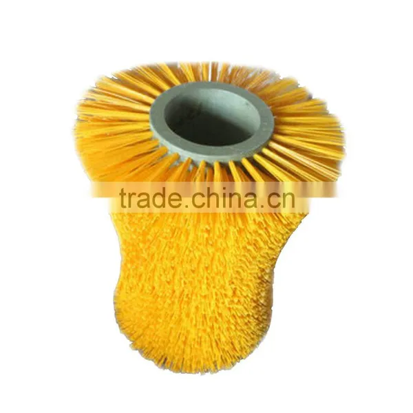 Swinging Cow Brush for Cow Body Cleaning photo-3
