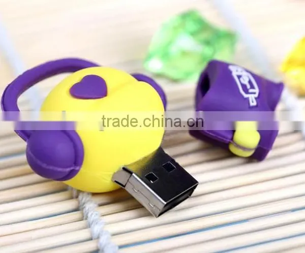 Wholesale Creative PVC Soft Plastic Shell Theme Football World Cup Usd Flash Drives photo-2