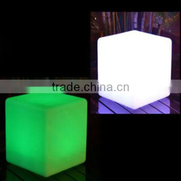 LED Christmas Lights Outdoor Waterproof Plastic LED Cube RGB 10x10x10cm LED Light Cube photo-3