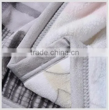 Factory Wholesale Seaweed Lines Coral Fleece Blanket/ Sheet photo-2
