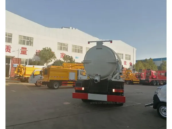 BEIBEN North Benz 8cbm To 12cbm Cubic Meter Vacuum Sewage Suction Truck Septic Tanker Truck Based on Mercedes Benz Technology photo-2