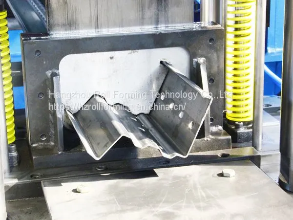 Heavy Duty Shelf Column Roll Forming Machine