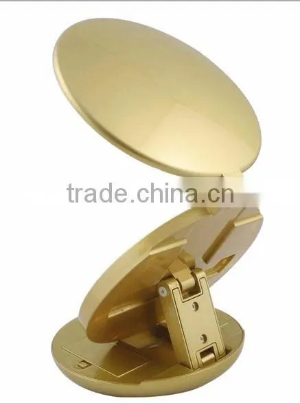 Fancy Battery Lighted Portable Wedding Table Mirrors With 5x Magnifying photo-2