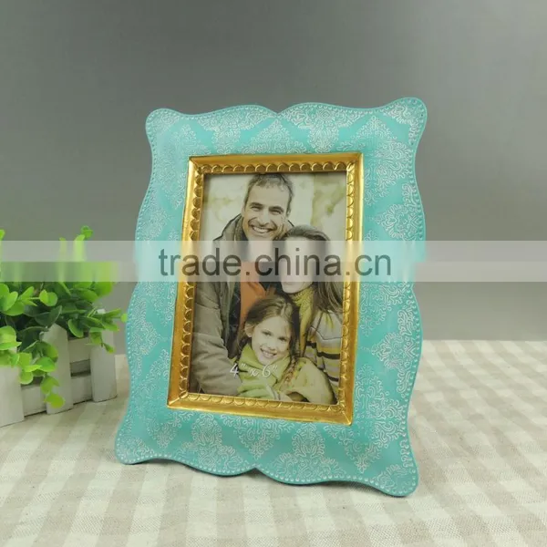 Photo Picture Frame Resin Handicraft Made in China photo-3