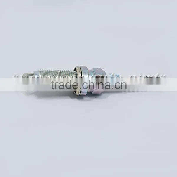 Industrial Spark Plug for Tiida Japanese Car LZKAR6AP-11 photo-2