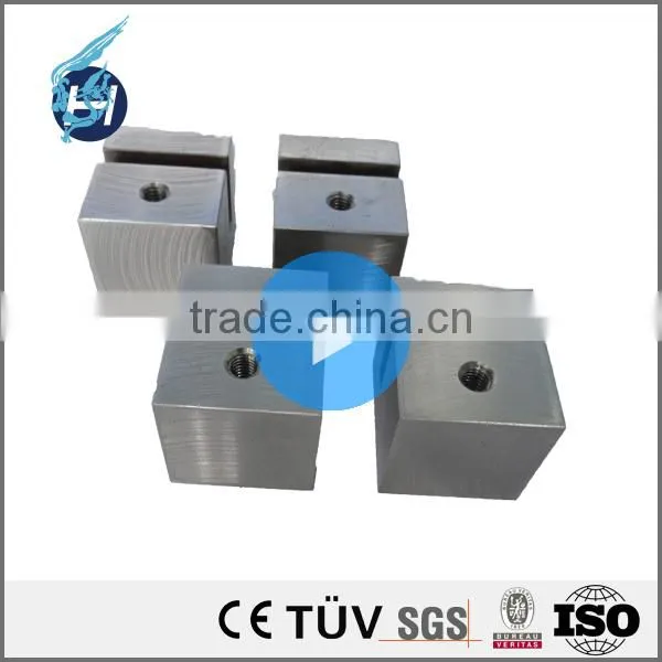 ISO9001 Professional Machinery Supplier Sewing Machine Wheel Hub Bolt Cnc Precision Machining Parts Car Body Parts