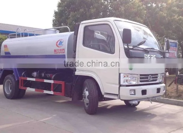 Dongfeng Tianjin 4*2 9500 Liters Virescence Water Tanker Spray Truck photo-2