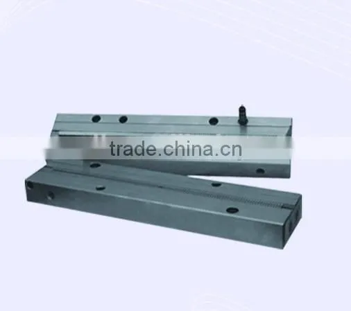 Vislon Plastic Zipper Making Machine and Zipper Injection Machine photo-3