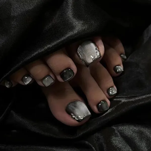 Black Cat's Eye Spar Toe Nail Tips Shining Diamond Wearing Nail Art Finished Toe Nail Tips Wholesale