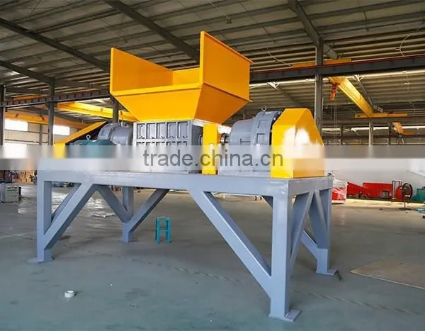 Powerful Double Shafts Double Motors Timber Wood Pallet Crusher photo-2
