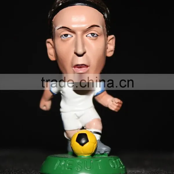 Famous Popular Hot Sale Football Player Plastic Lifelike Figure photo-4