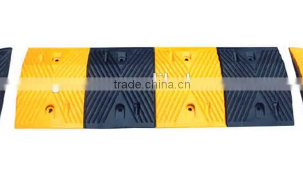 China Traffic Rubber Speed Bump, Speed Hump, Road Hump for Sale photo-4