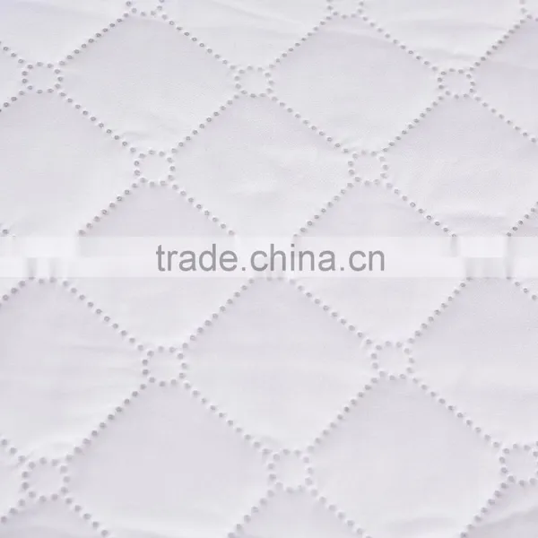 Ultrasonic Quilting King Size Bed Bug Fitted Waterproof Mattress Cover photo-3
