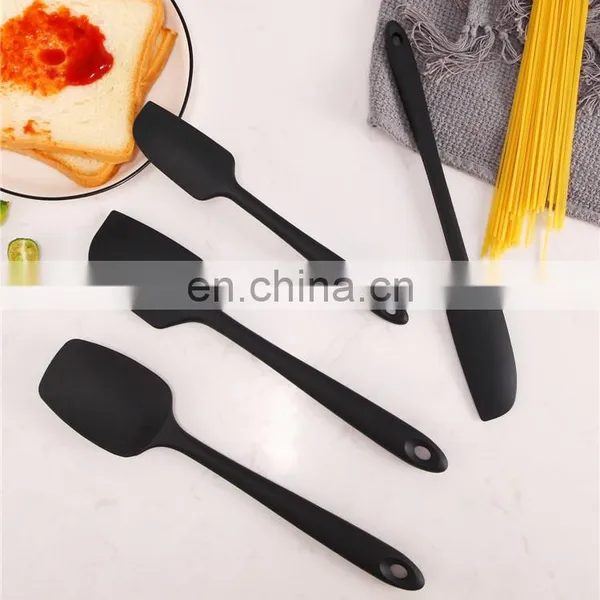 Hot Selling Food Grade Silicon Spatula Kitchen Baking Silicone Rubber 4pcs Kitchen Baking Scraper Set photo-3