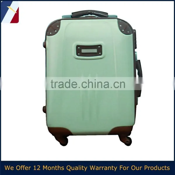 the Latest Fashion New Hard Suitcase Set