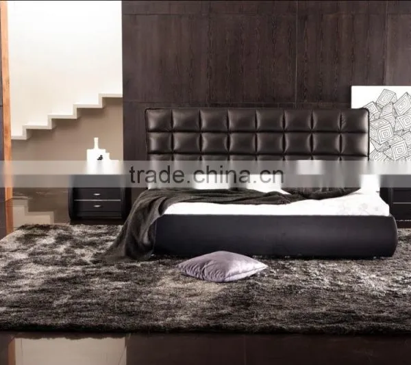 Grey Bed in Boat Sharp Escrow photo-5