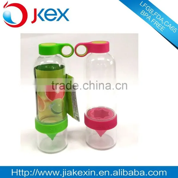 Clear Plastic Fruit Infuser Lemon Juice Pitcher photo-5
