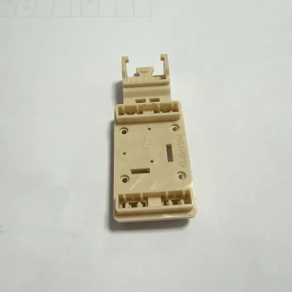 OEM PA66 GF30 Auto Connector Insulating Base IATF 16949 Low Moisture Absorption High Temperature Automotive Electronics Tooling photo-5