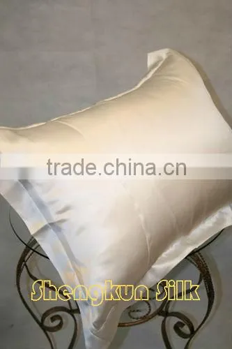Silk Pillow photo-2