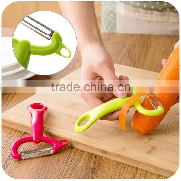 Factory Directselling Multifunctional Kitchenware Staineless Steel Peeler photo-4