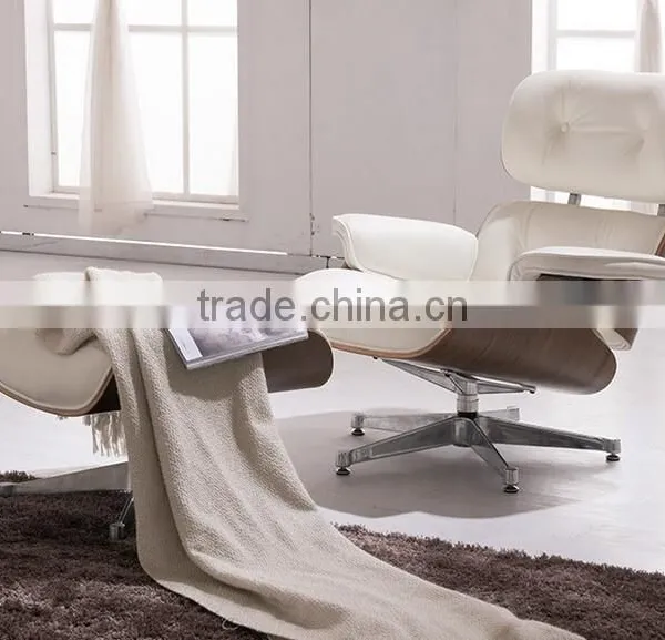 Sleeping Chair Chales Ems Lounge Chair in Cowhide Leather Lounge Chair BY2907