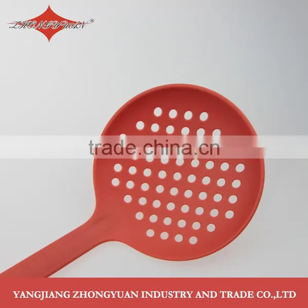 FDA LFGB Grade Manufacturer Bonny Kitchen Utensil of Skimmer photo-2