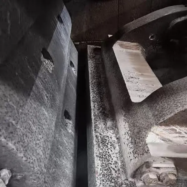 High Wear Plate Hammer Heavy-duty Crusher for Mines, Second-hand Metso Nordberg NP1210 Impact Crusher photo-4