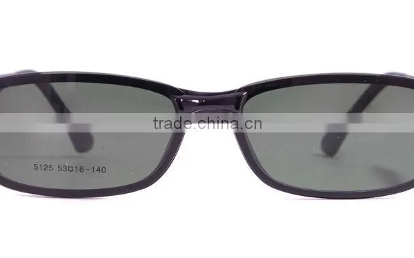 Full Rim Magnetic Optical Frames With Clip On Polarized Sunglasses For Men From China photo-2