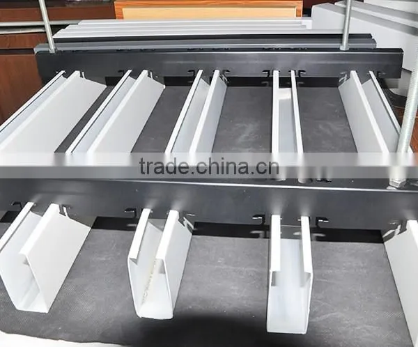 0.7mm Thickness Aluminium Baffle Ceiling Tiles photo-5