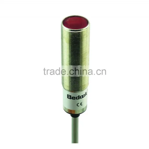 M18 Cable Series Background Suppression Photoelectric Sensor